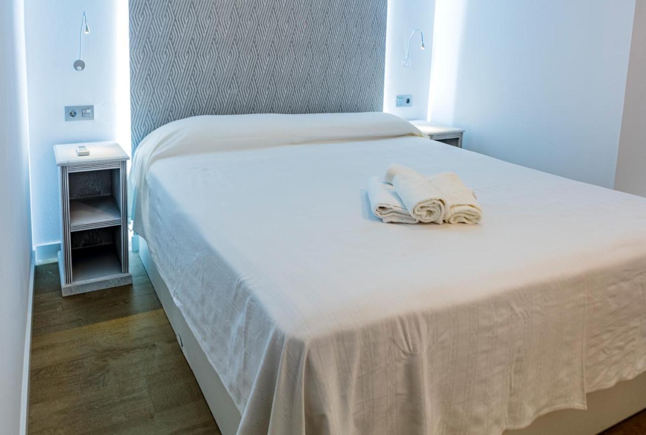 Apartmán Aparbel Flota Sevilla Exteriér fotografie