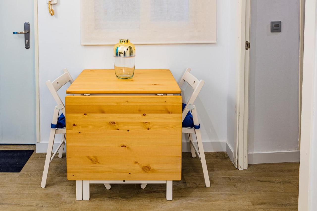 Apartmán Aparbel Flota Sevilla Exteriér fotografie